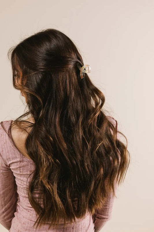 Floral Claw Clip in Peach