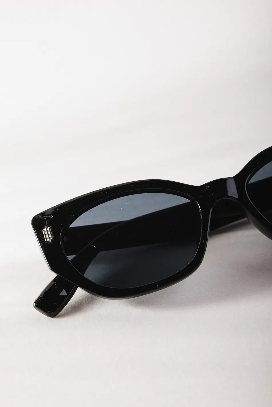 Marica Sunglasses in Black