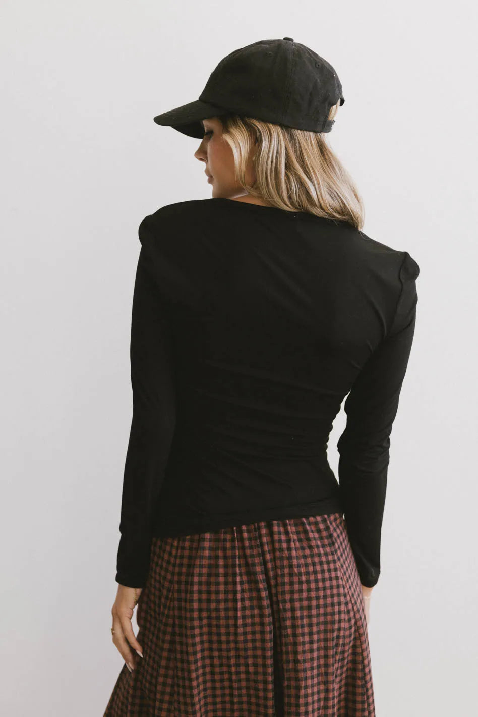 Iris Basic Top in Black - FINAL SALE