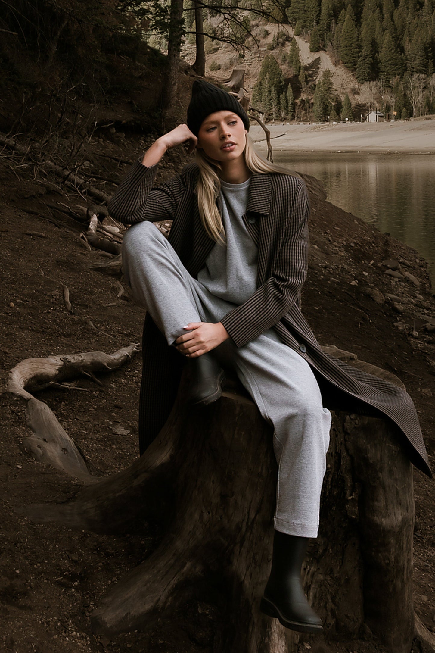 Benji Barrel Sweatpants in Grey