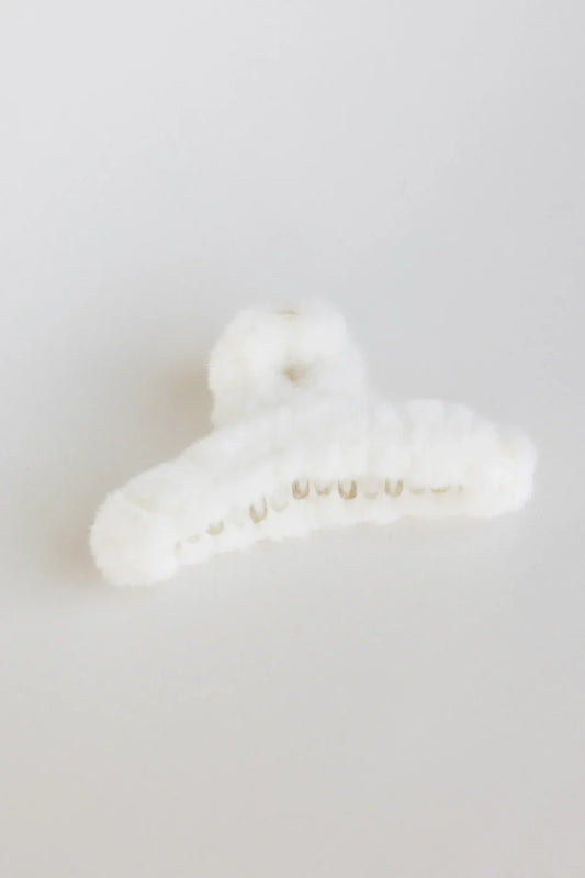 Fuzzy Claw Clip in Cream