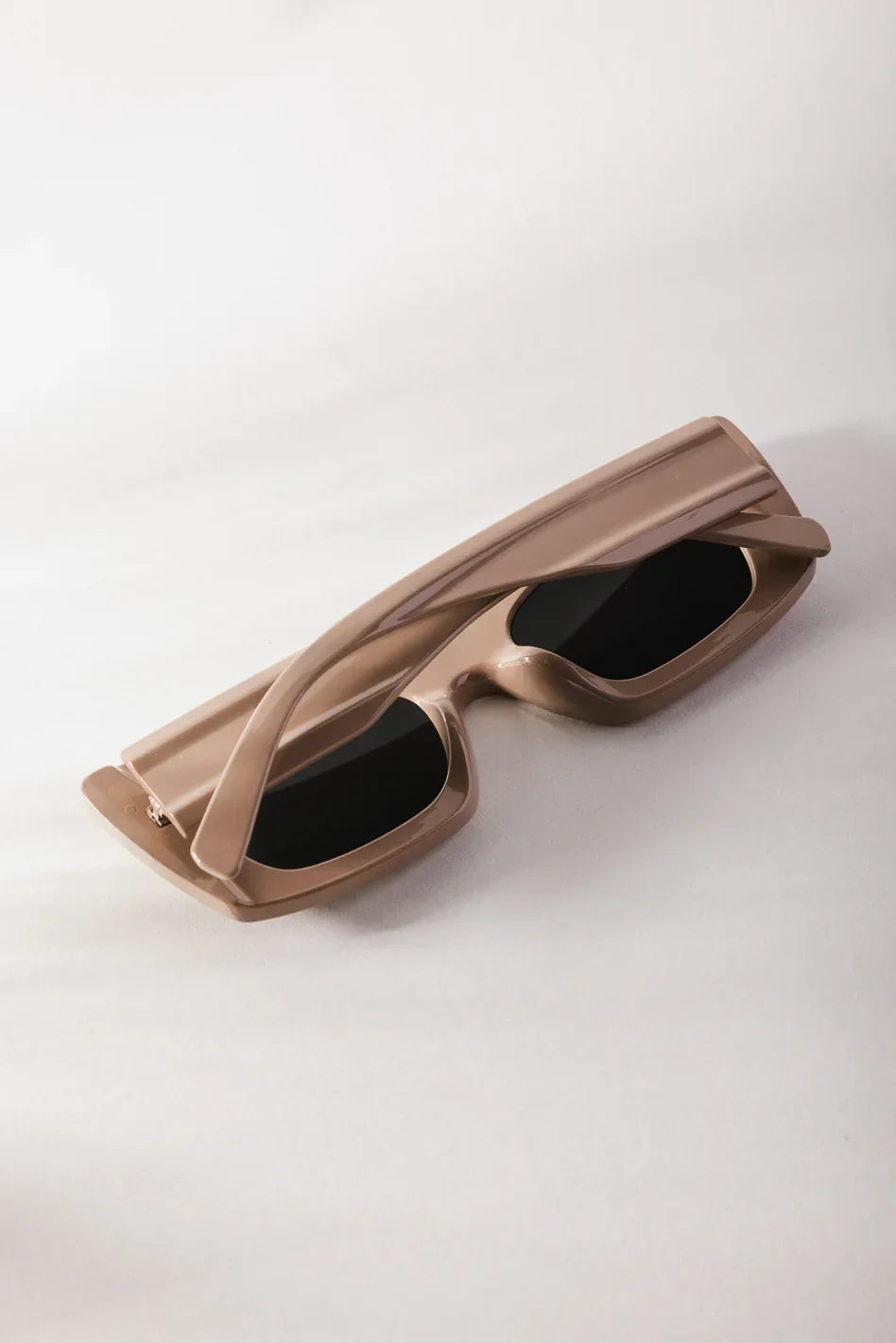 Kamree Sunglasses in Mocha