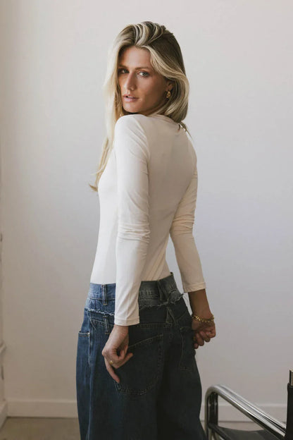 Iris Basic Top in Cream - FINAL SALE