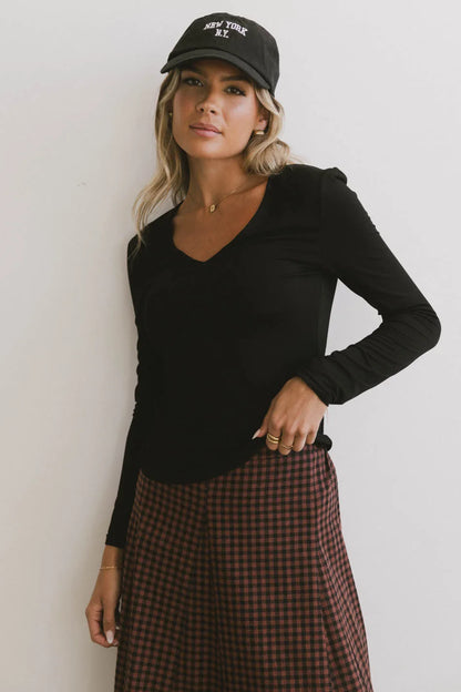 Iris Basic Top in Black - FINAL SALE