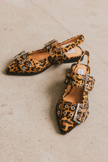 Steve Madden Graya Flats in Leopard
