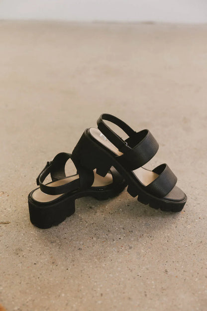 Seychelles Armitage Sandal in Black - FINAL SALE