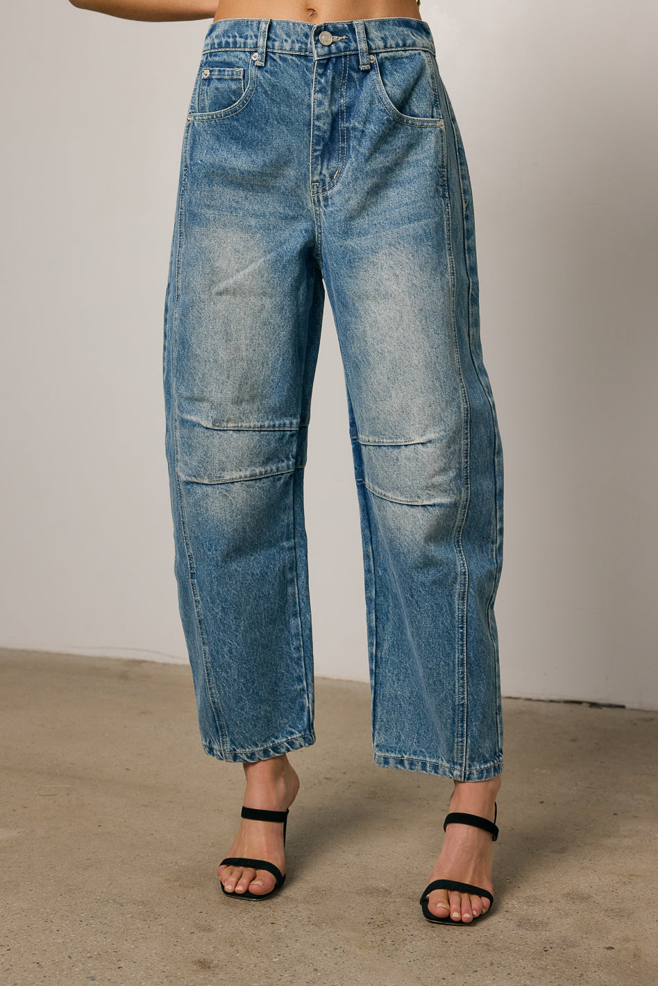 Lisette Barrel Jean in Medium Wash - FINAL SALE
