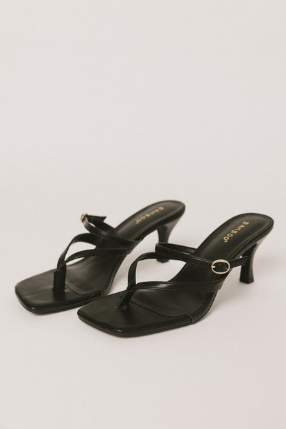 Jayden Strappy Kitten Heel