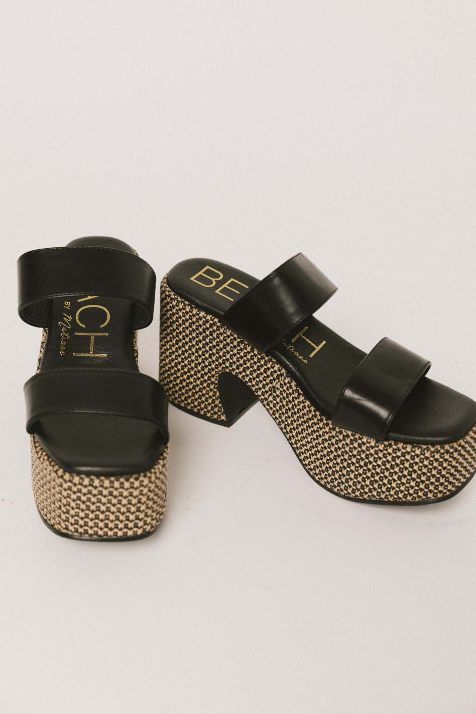 Lyra Platform Sandal