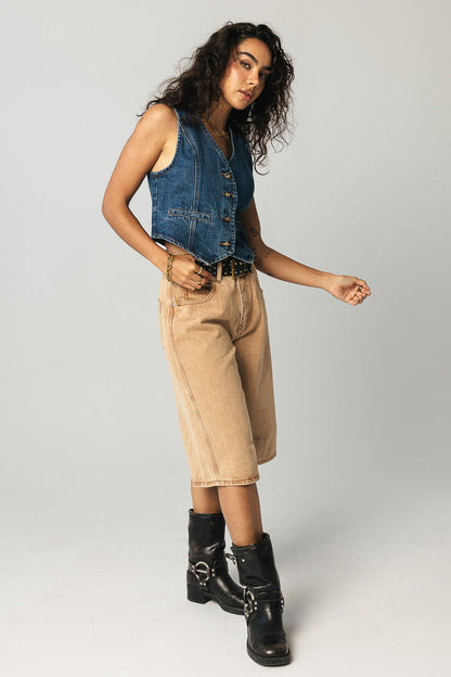 Alden Bermuda Shorts in Rust