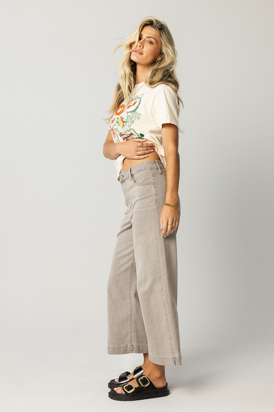 Oliver Extra Wide Leg Jeans in Gray - FINAL SALE