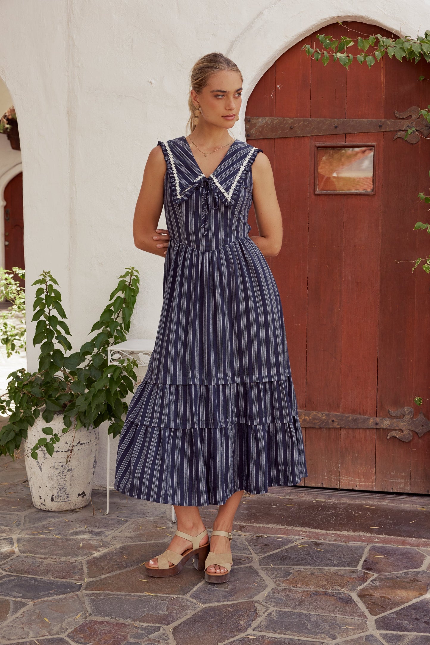 Miya Collared Midi Dress in Navy - FINAL SALE