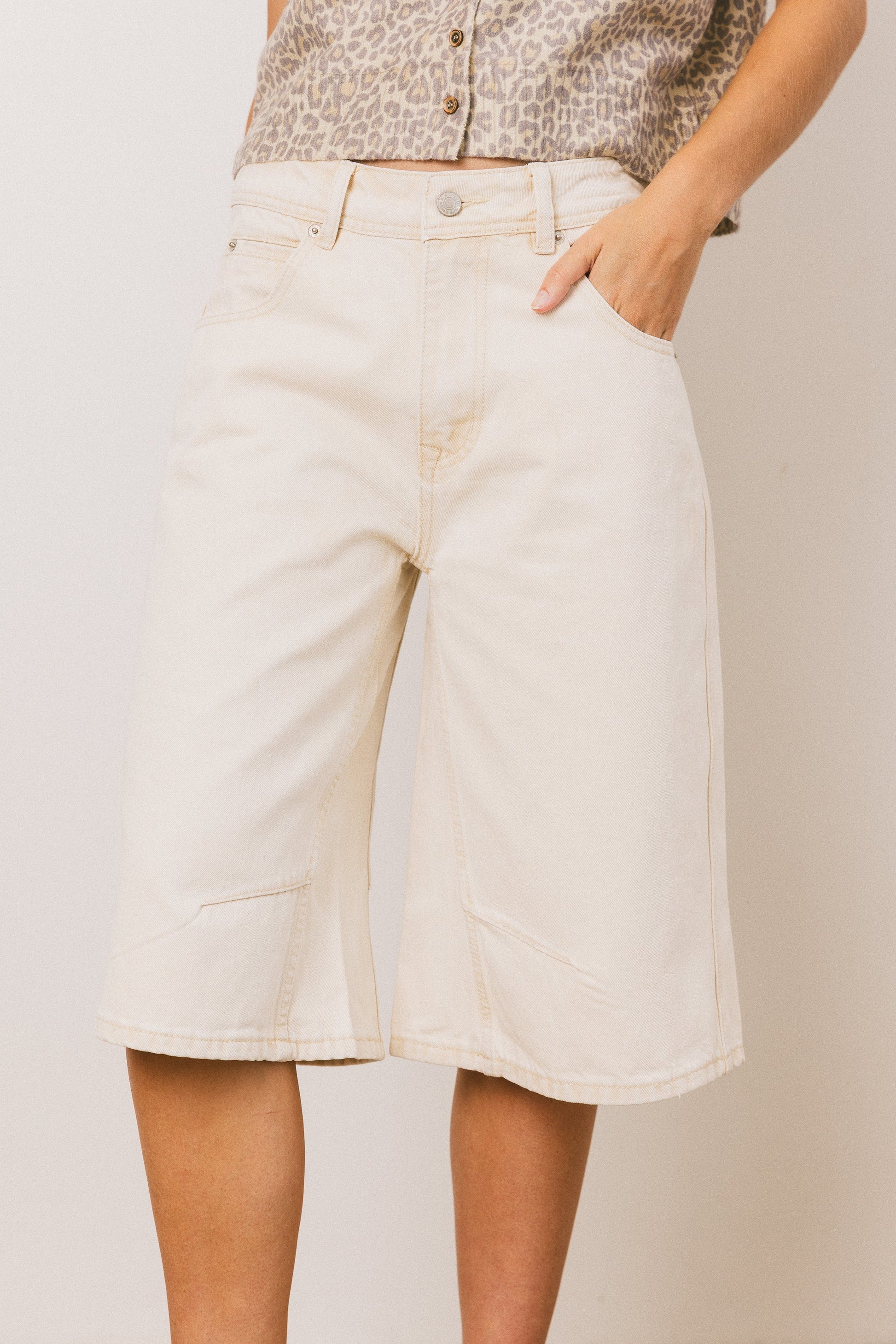 Alden Bermuda Shorts in Cream - FINAL SALE