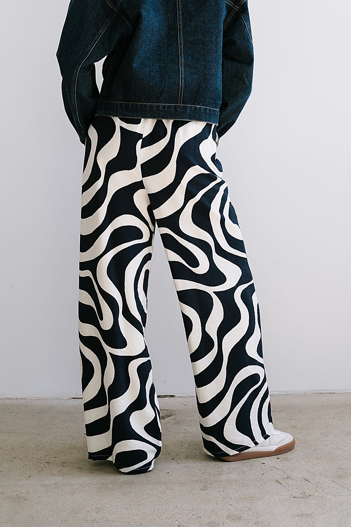 Remy Abstract Wide Leg Pants