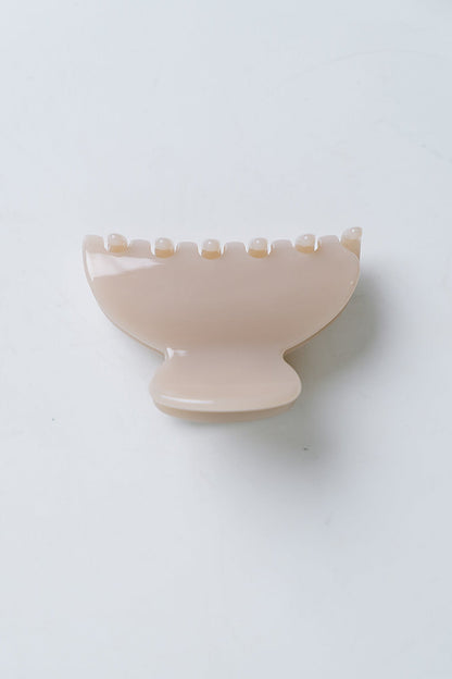 Sienna Claw Clip in Bone