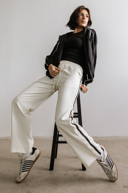 Melody Windbreaker - FINAL SALE