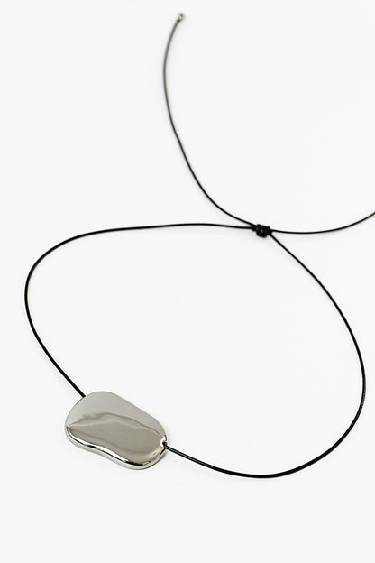 Eliza Pendent Necklace
