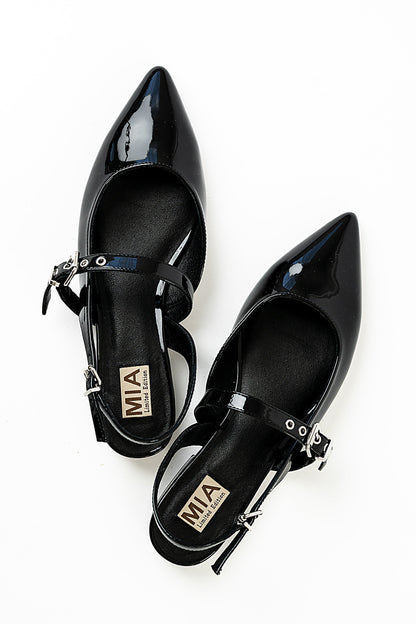 Aire Slingback Flats in Black