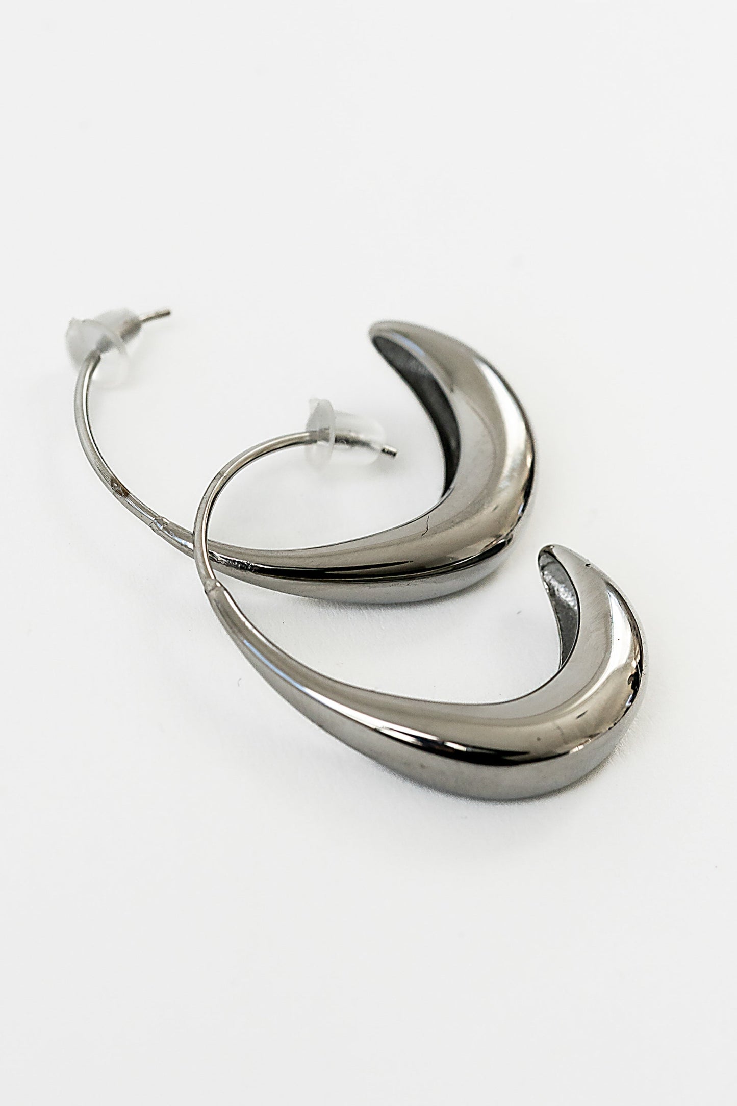 Roman Hoop Earrings in Silver