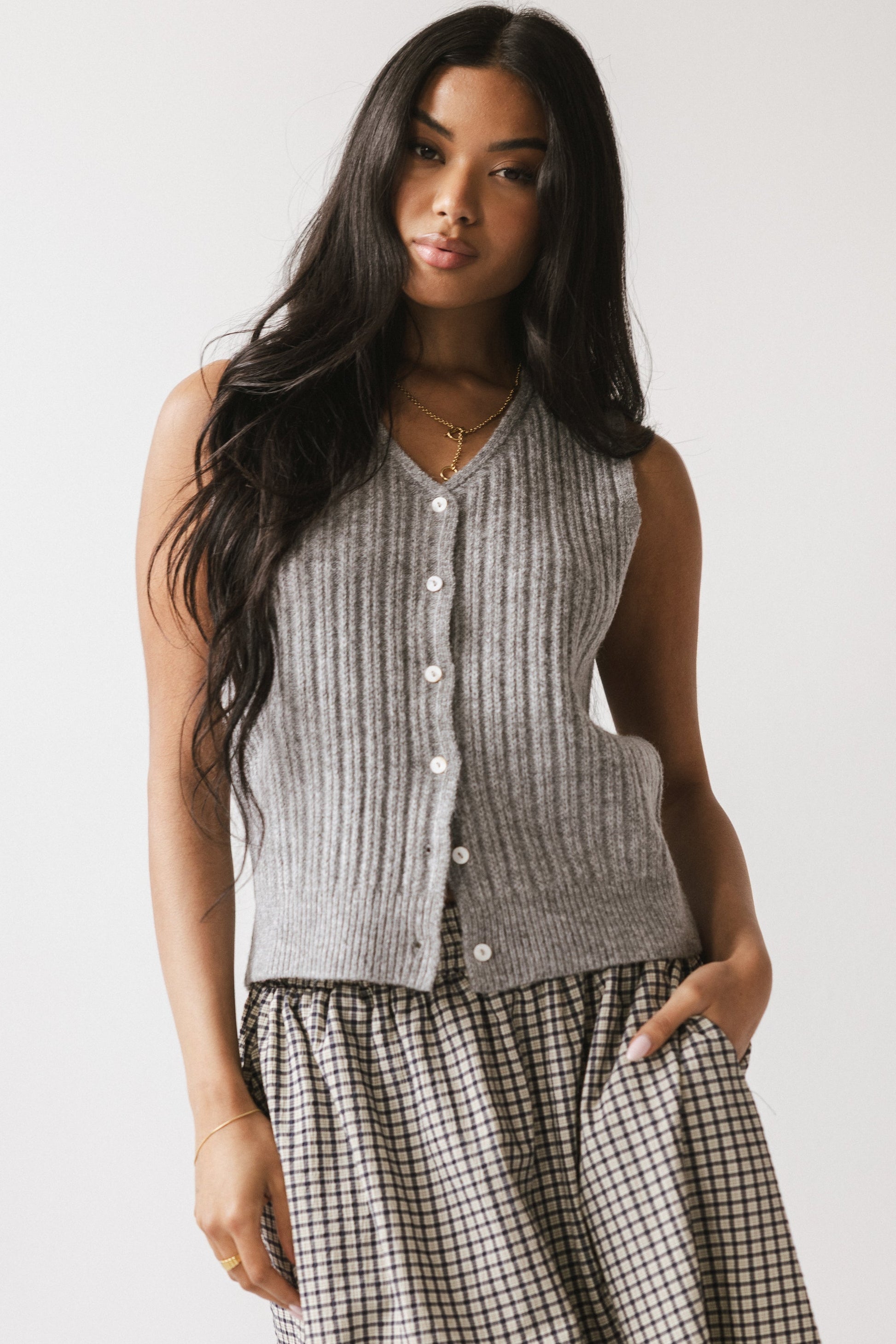 Cindy Sweater Vest in Heather Grey