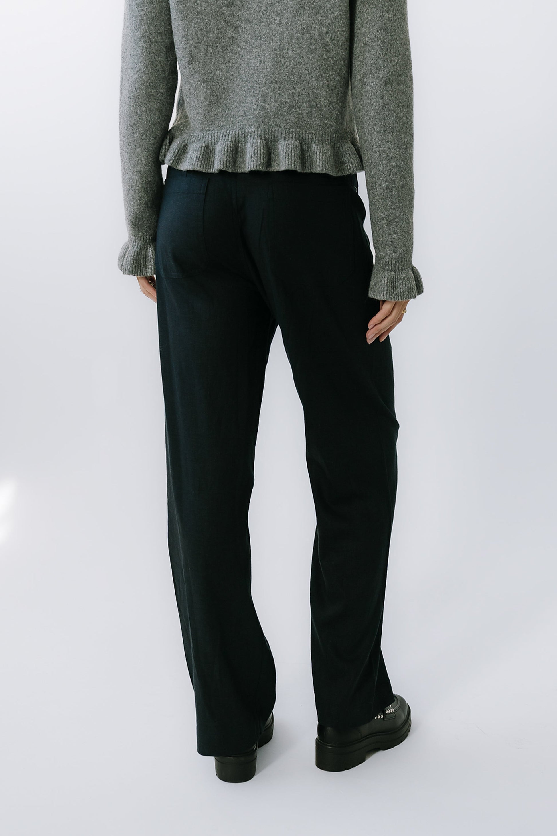 Lander Wide Leg Pants in Navy