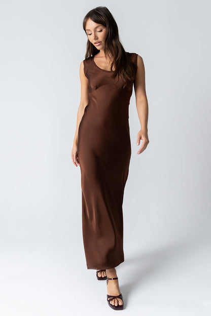 Kesley Maxi Dress in Brown