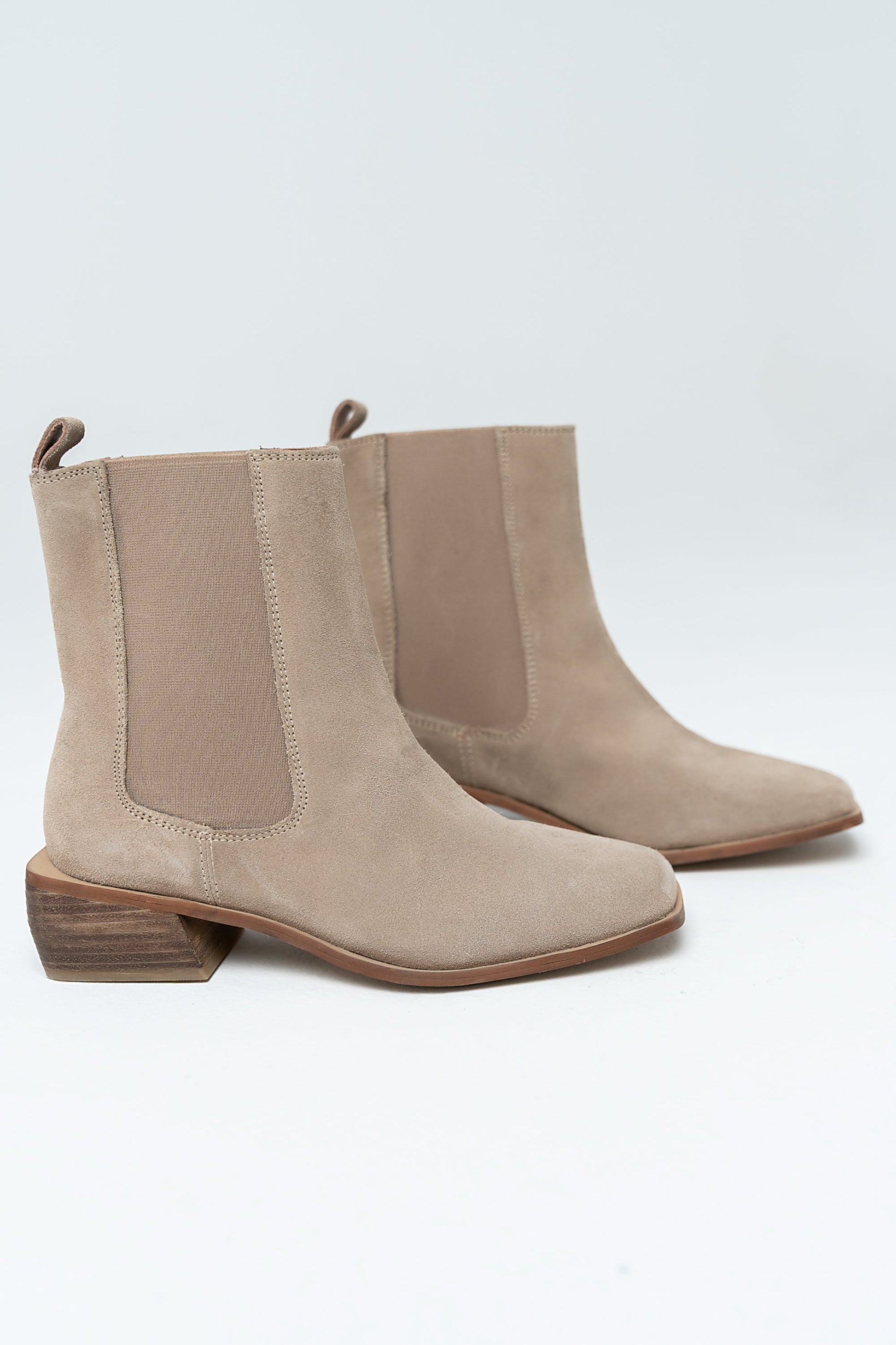 Effie Ankle Boot in Taupe