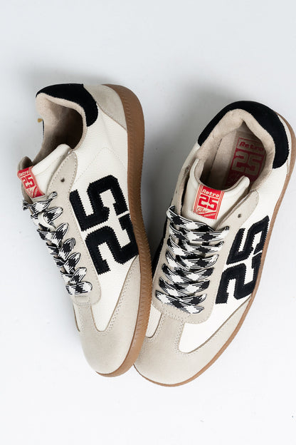 Kelly Retro Sneakers in White