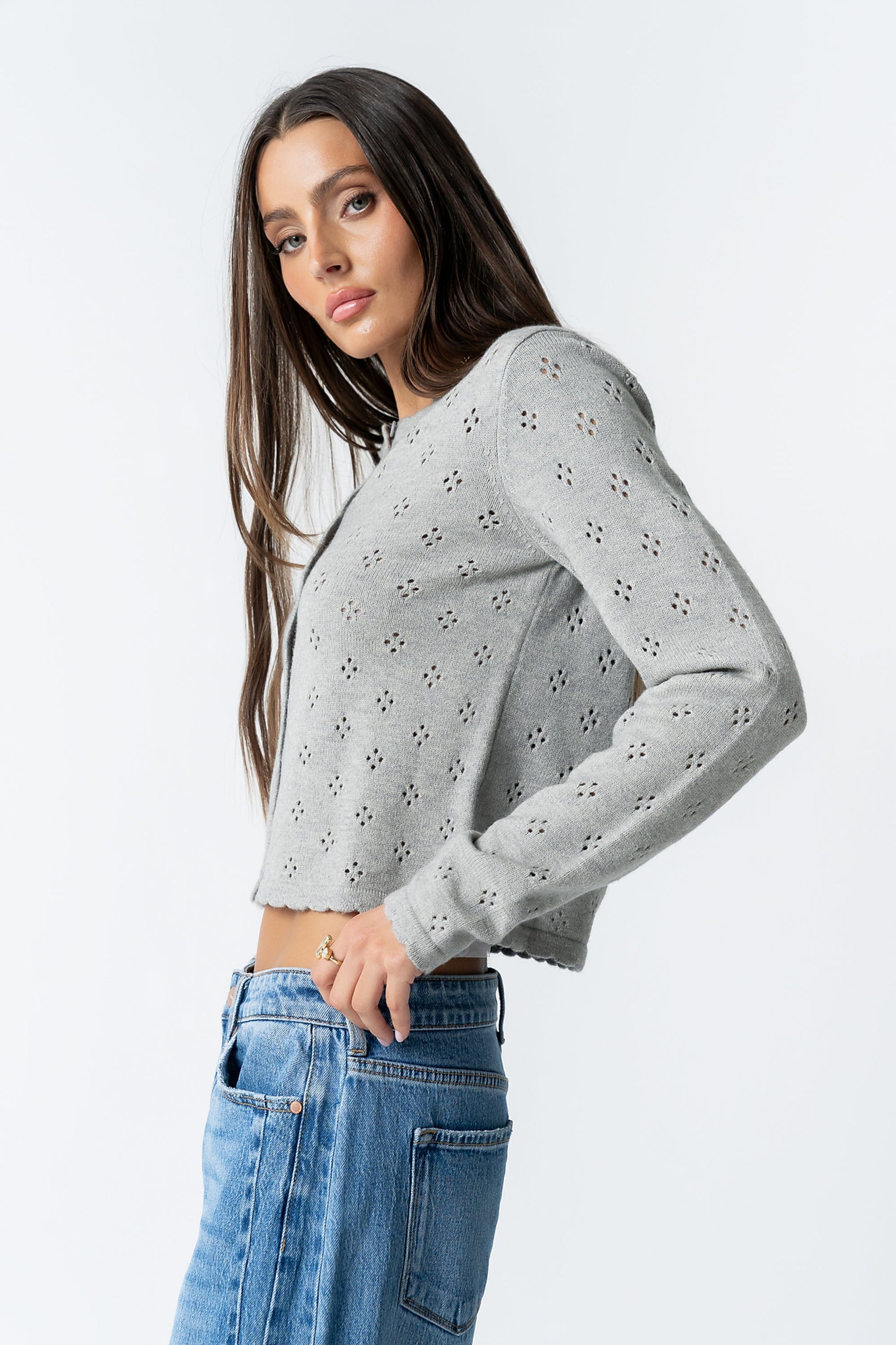 Kandy Scalloped Sweater in Grey