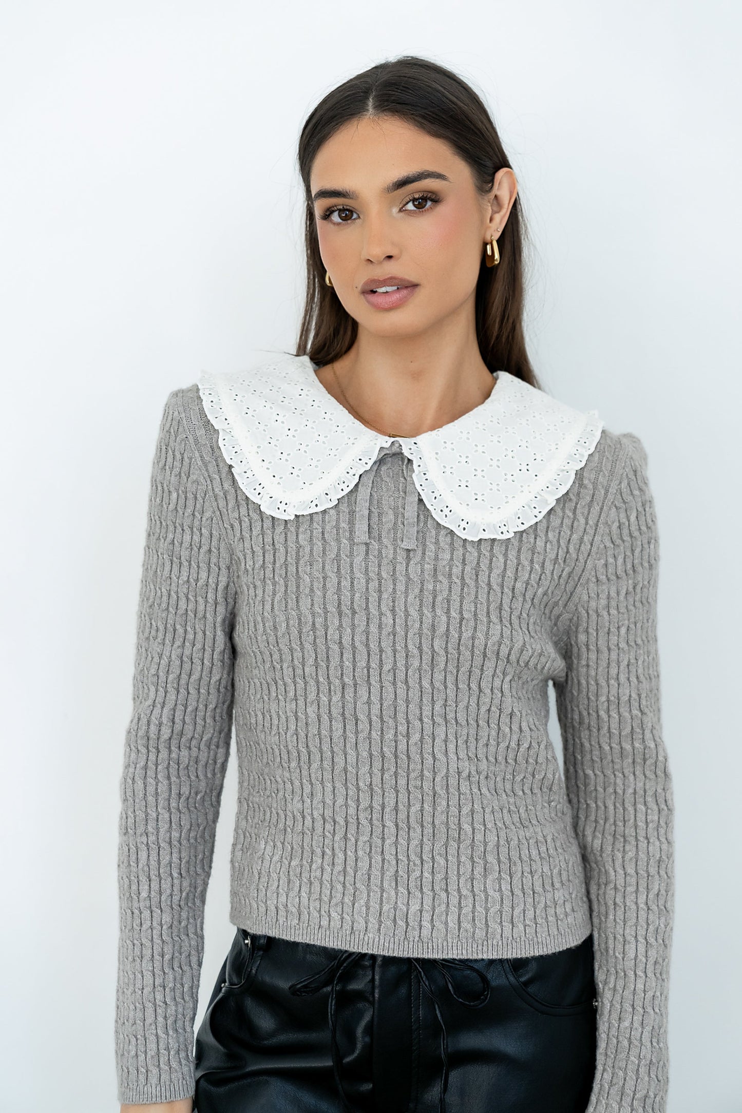 Bobbi Collared Sweater in Grey