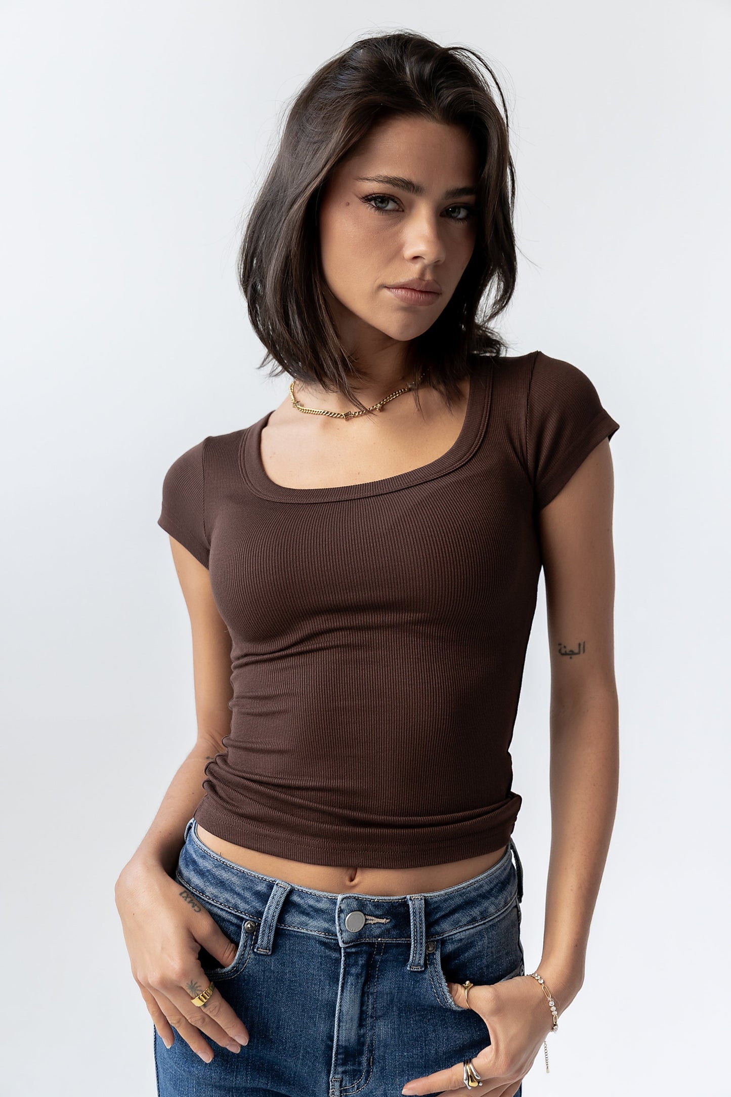 Freya Ribbed Top in Brown