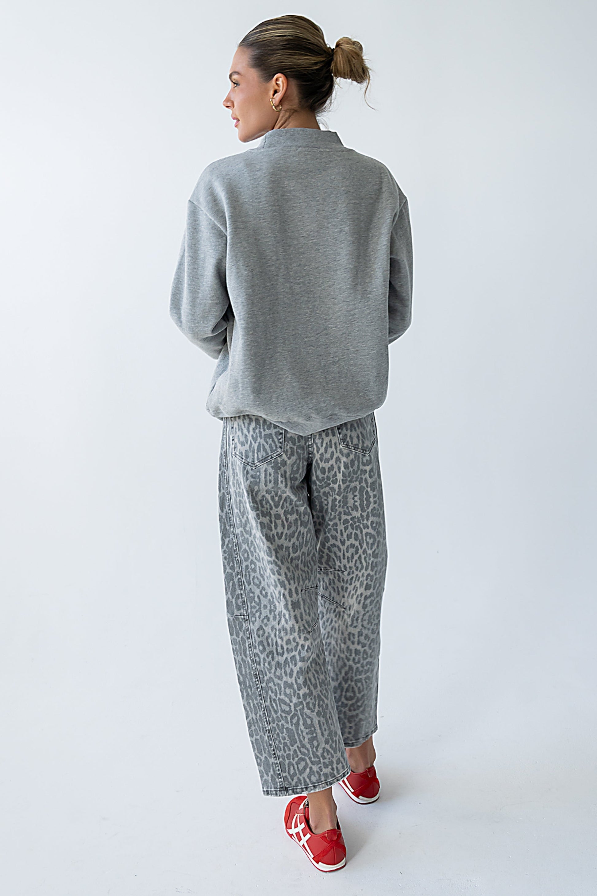 Marie Oversized Sweatshirt in Grey