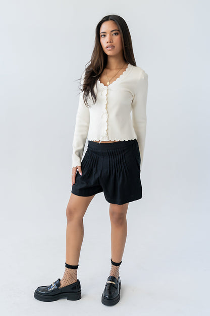 Jenny Pleated Shorts in Black