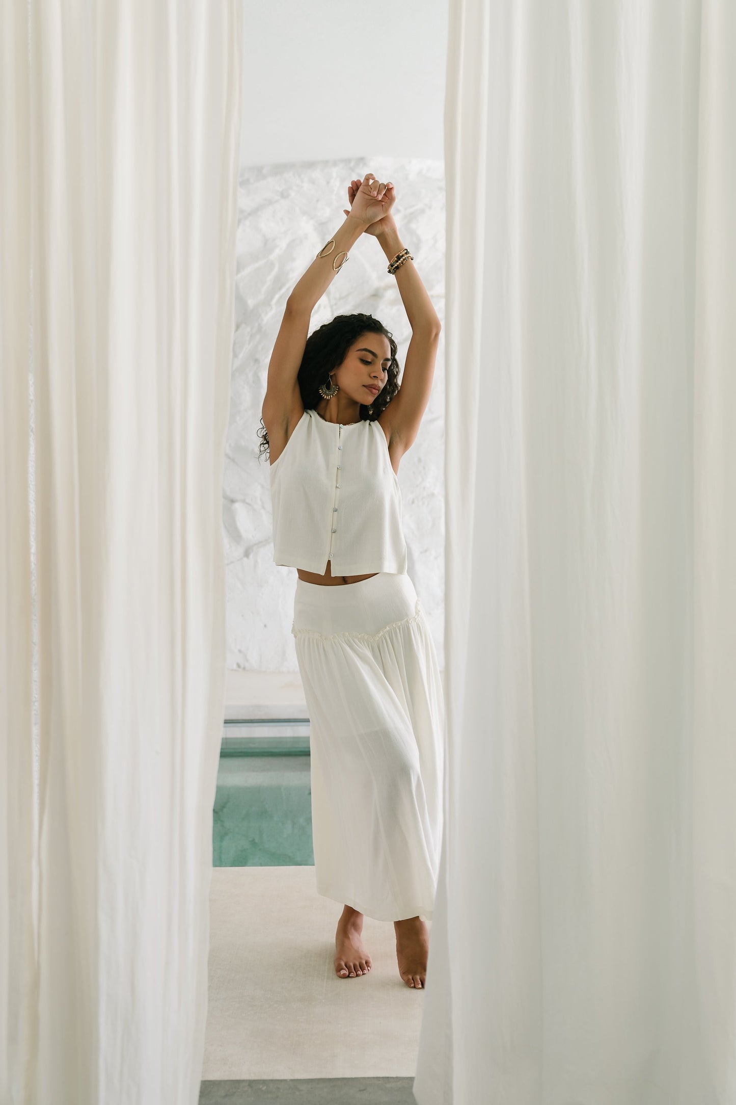 Ray Cropped Button Down Tank