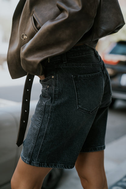 Kaydence Bermuda Shorts in Washed Black